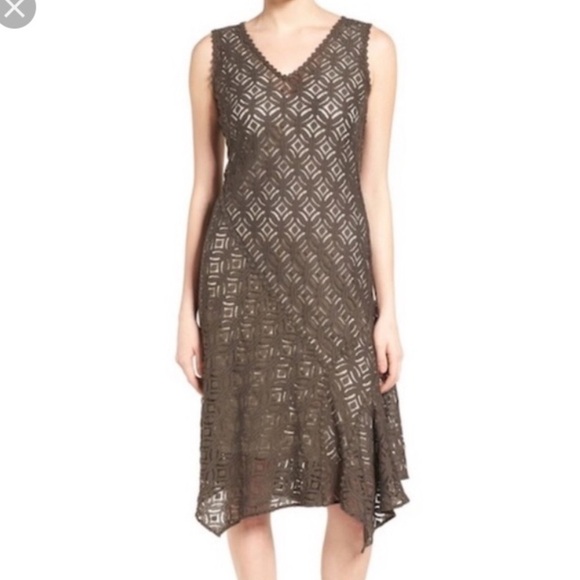 NIC+ZOE Dresses & Skirts - Nic + Zoe Dress Womens Small‎ Grey Taupe Crochet Lace Overlay Slip Asymmetrical